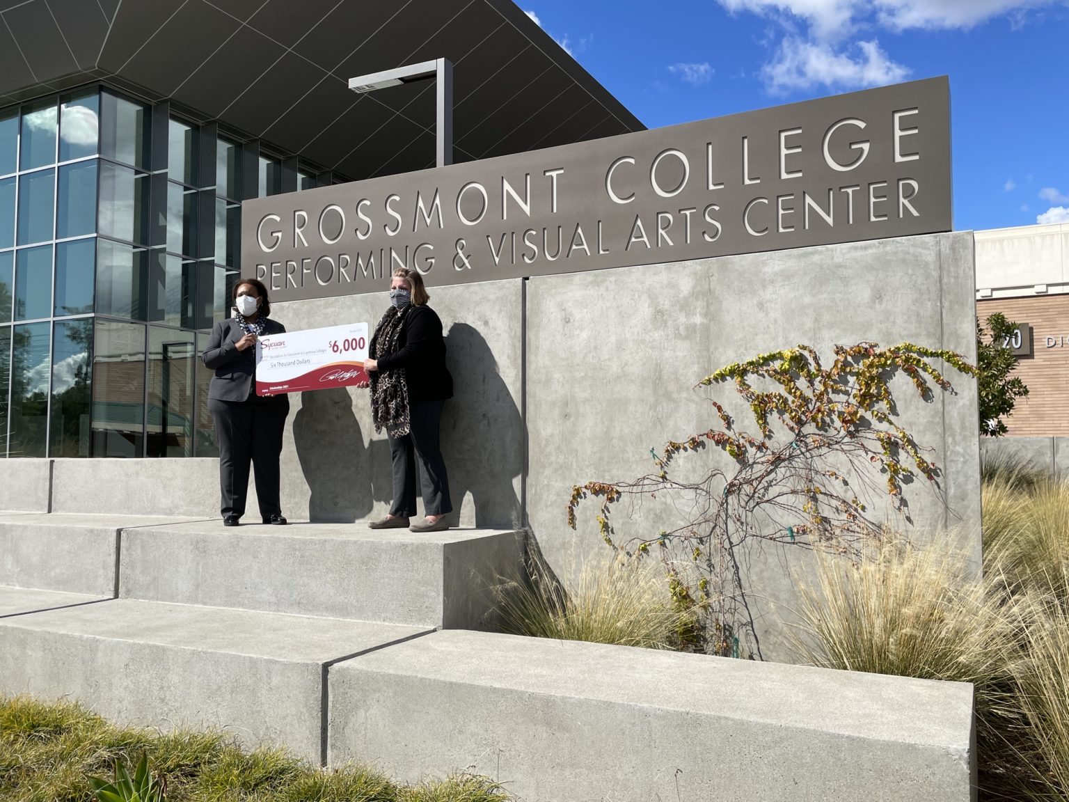 Sycuan Donates $6,000 To Grossmont Cuyamaca College | Sycuan Casino Resort